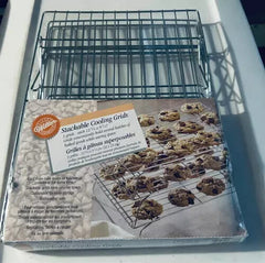 New Wilton Stackable Cooling Grids for Baking NEW Collapsible Racks
