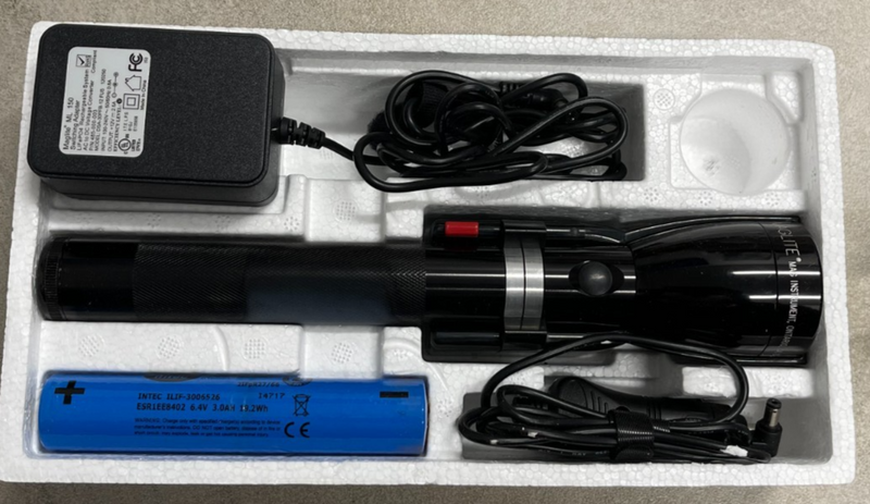 Maglite ML150LR Rechargeable LED Flashlight System with Charger — Open Box